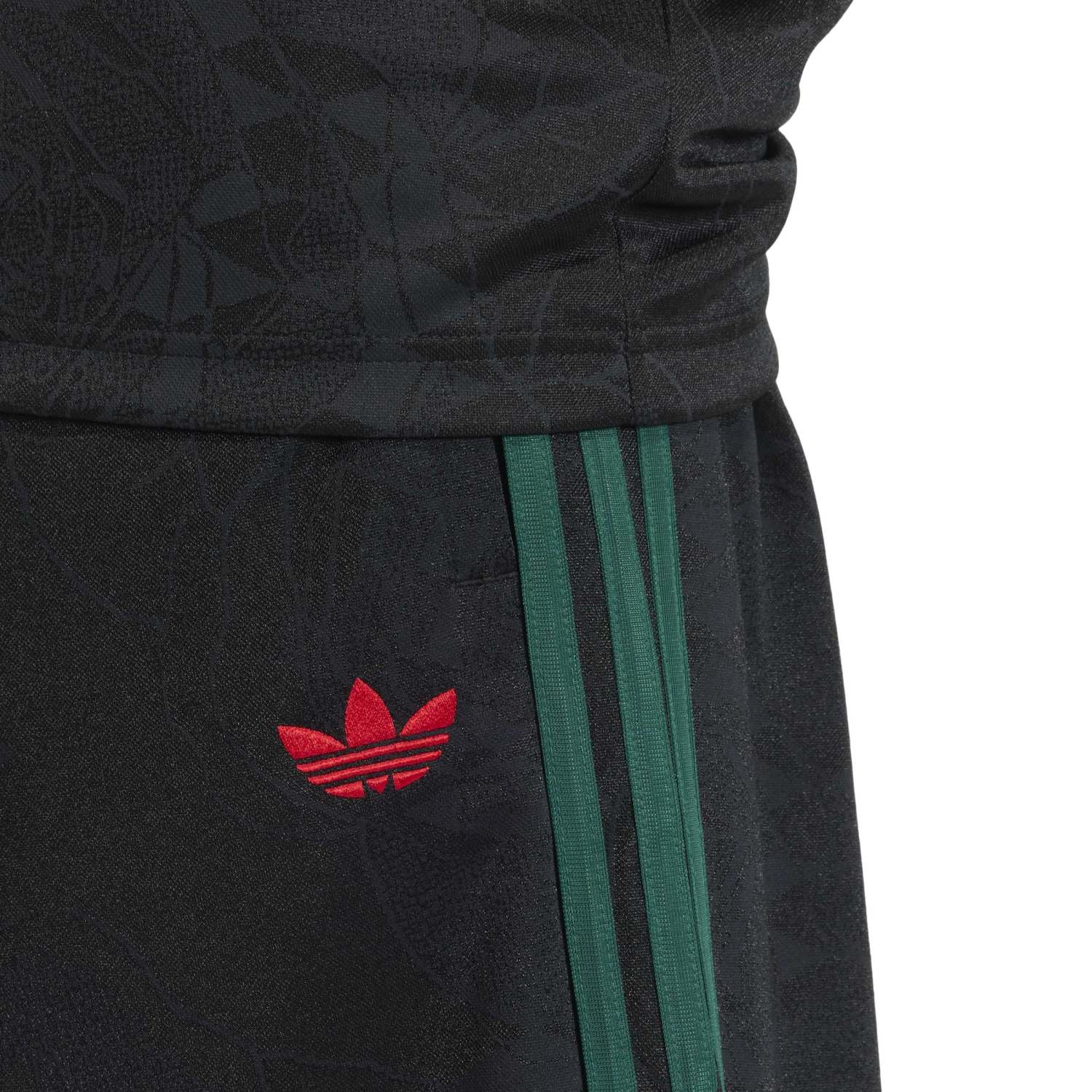 Firebird Roses Short -Mens