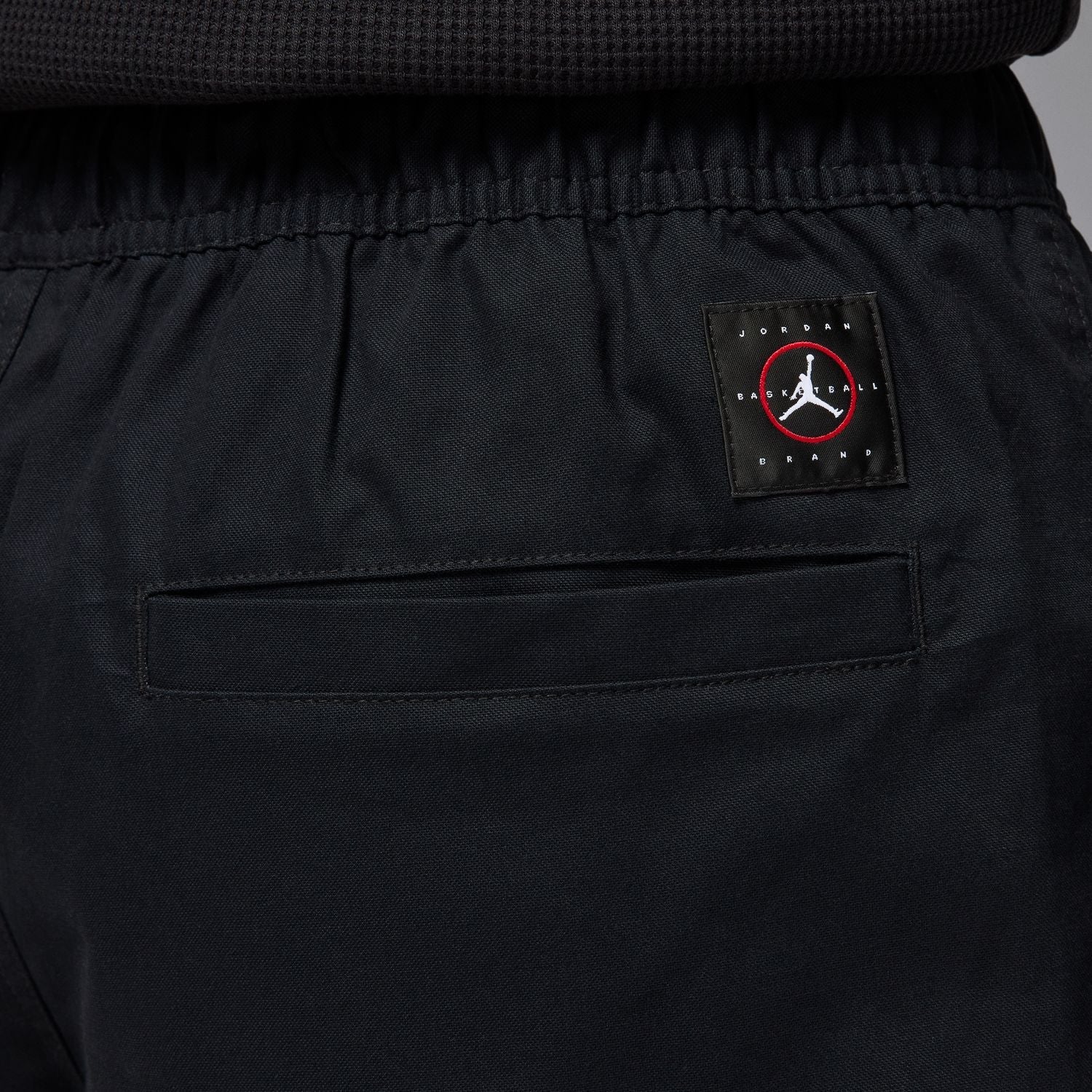 MJ Essential Woven Short - Mens
