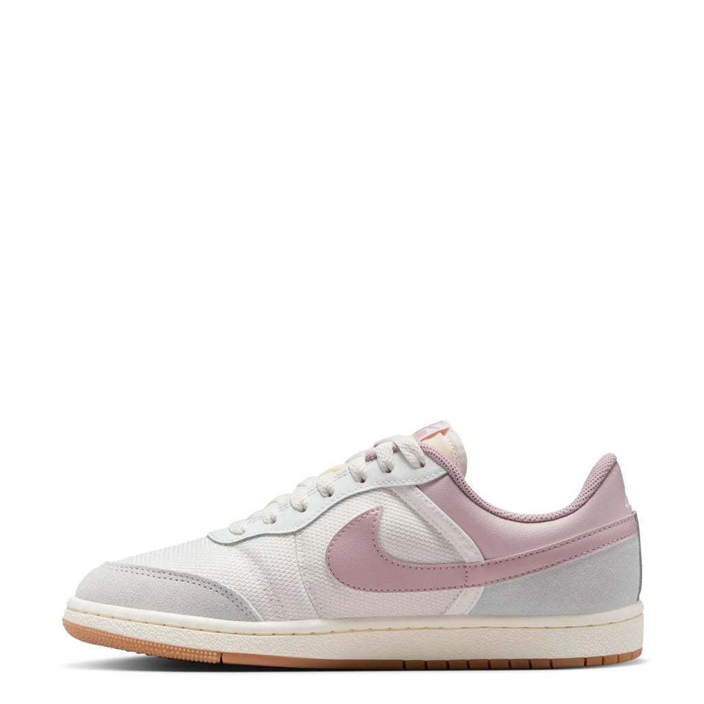 AJ Skyline Low - Womens