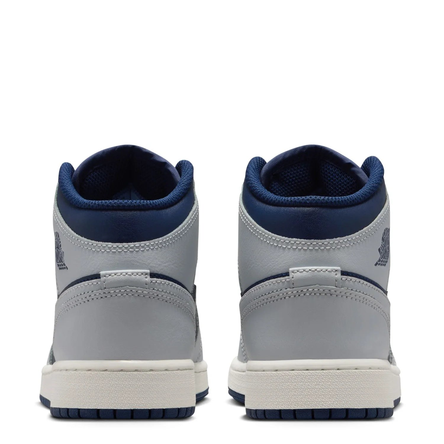 AJ 1 Mid -Youth