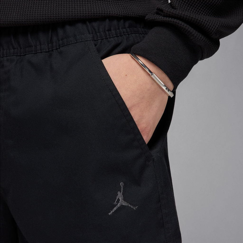 MJ Essential Woven Short - Mens