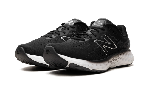 Fresh Foam Evoz V2 "Black / White" MEVOZLK2