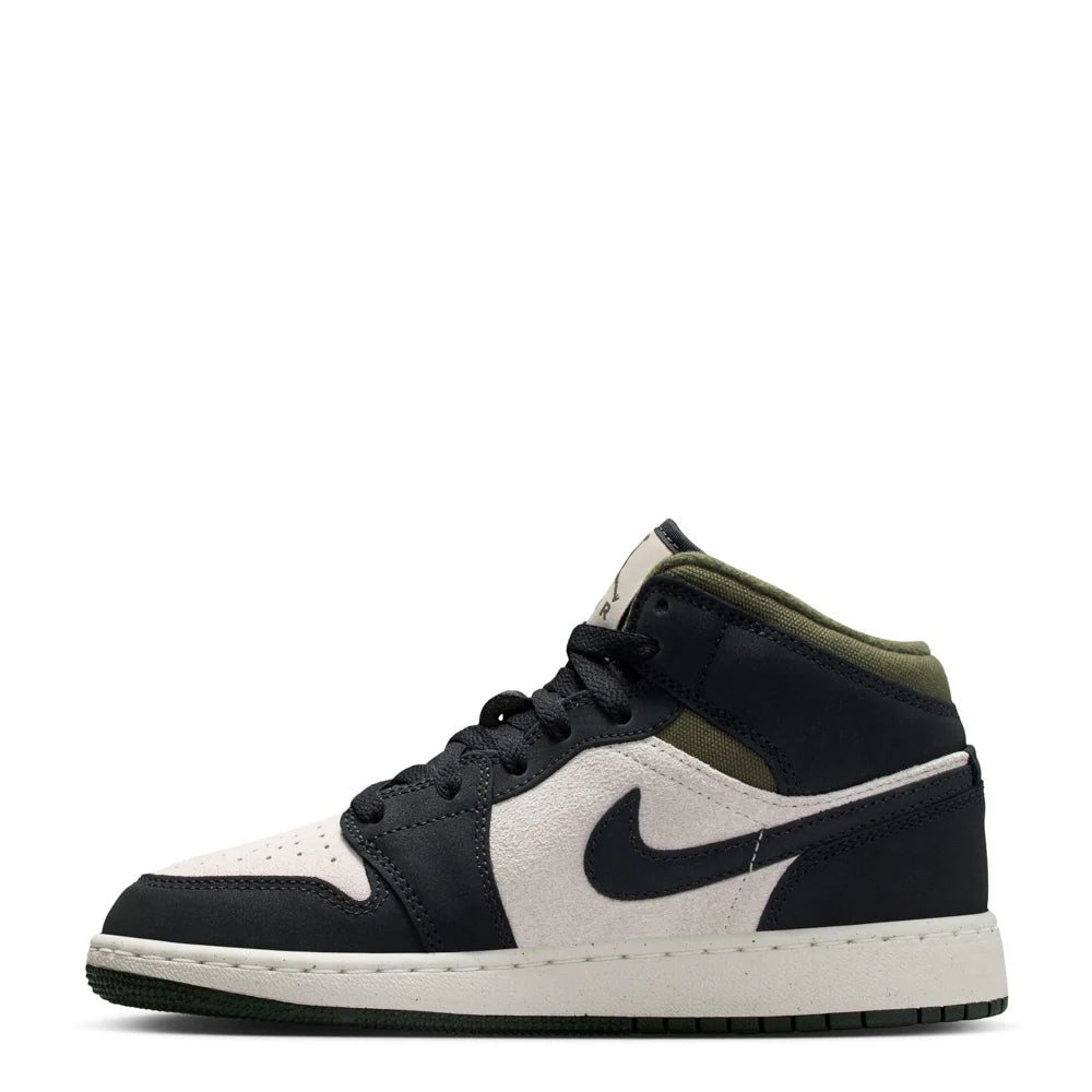 AJ 1 Mid -Youth