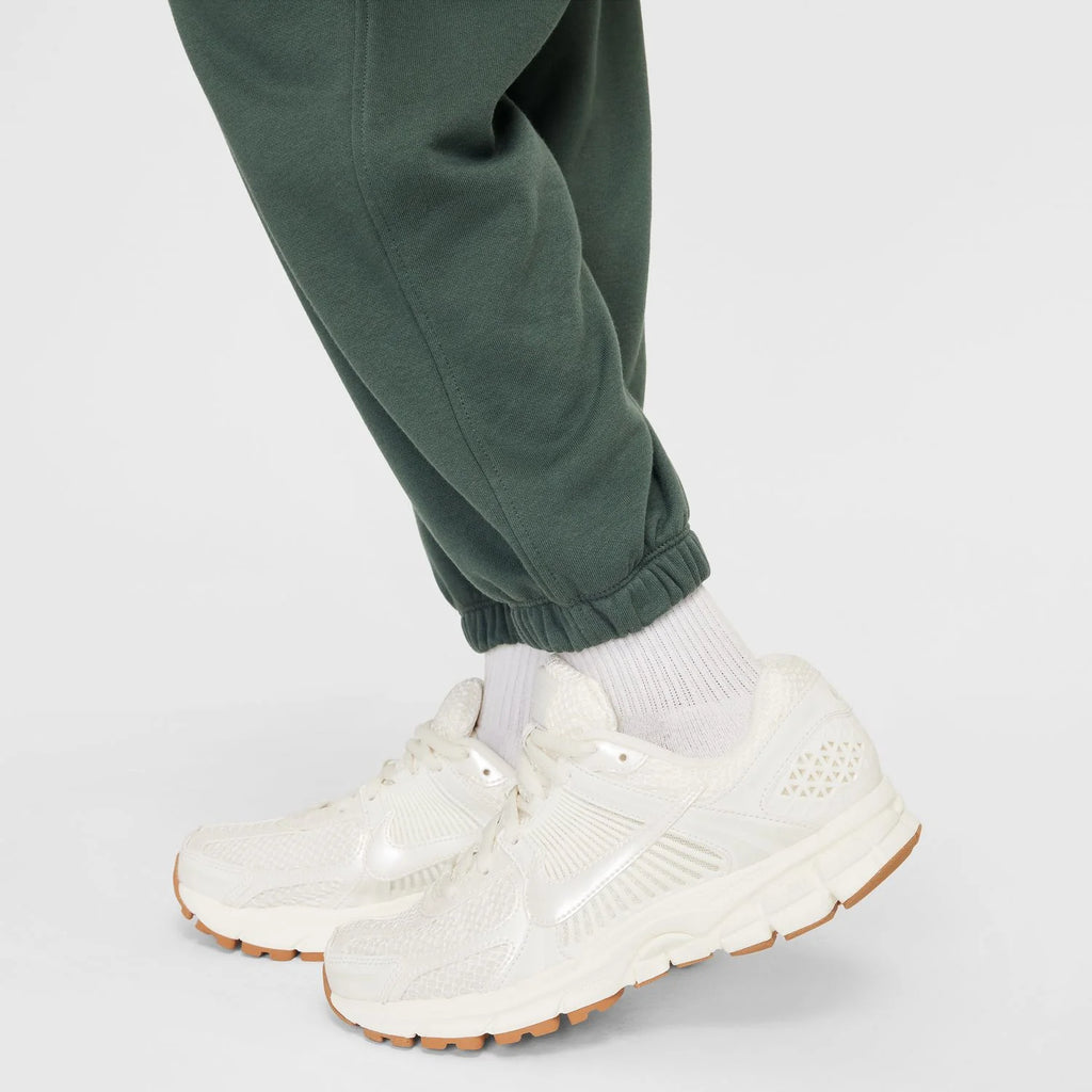 Club Fleece Loose Graphic Pant - Youth