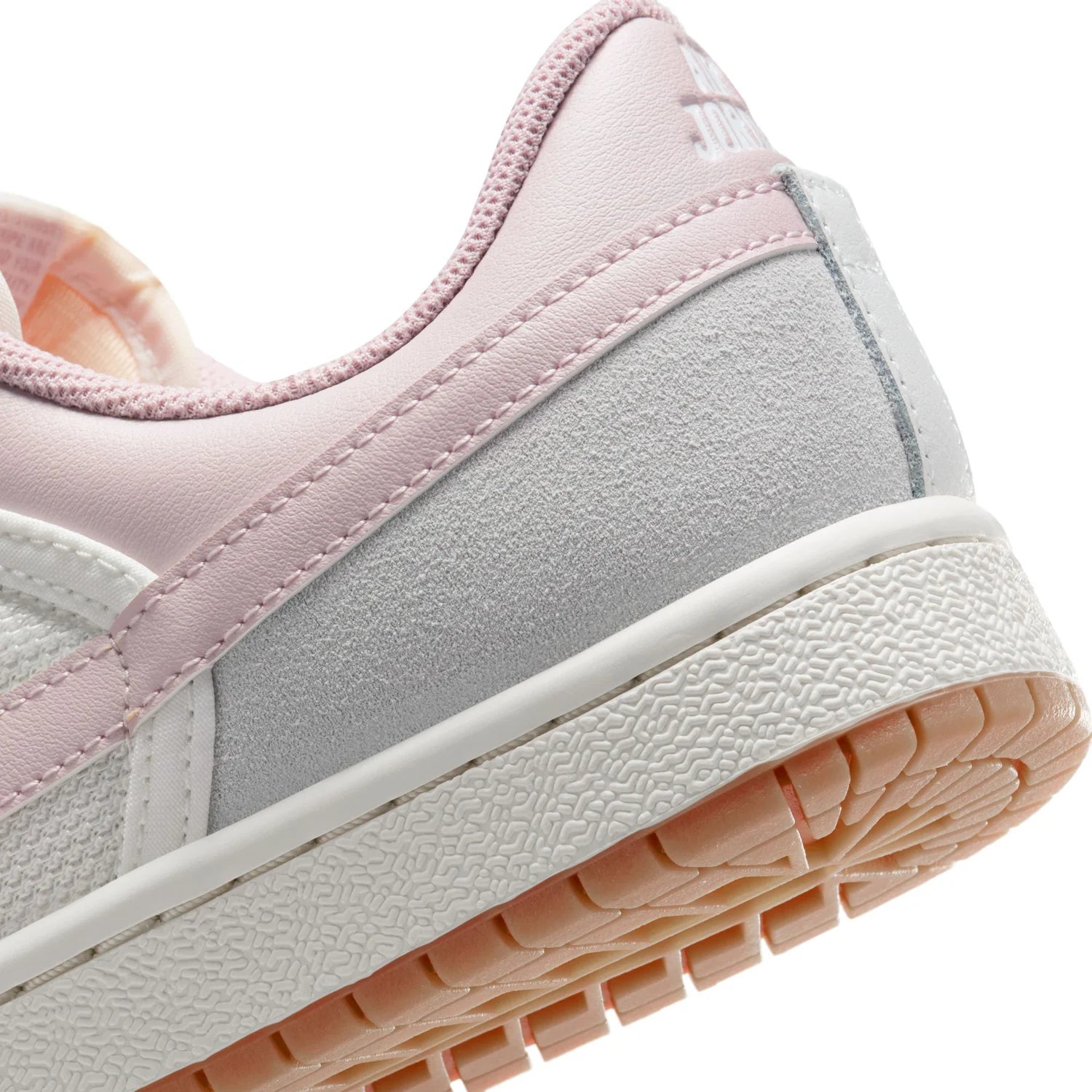 AJ Skyline Low - Womens