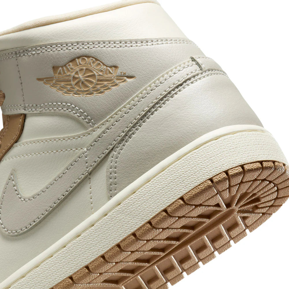 AJ 1 Mid - Womens