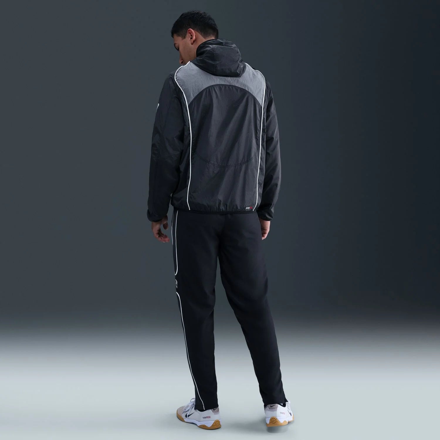 T90 Windbreaker -Mens