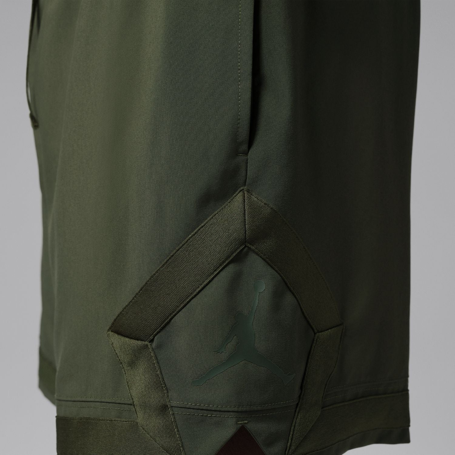 Diamond Woven Shorts -Mens