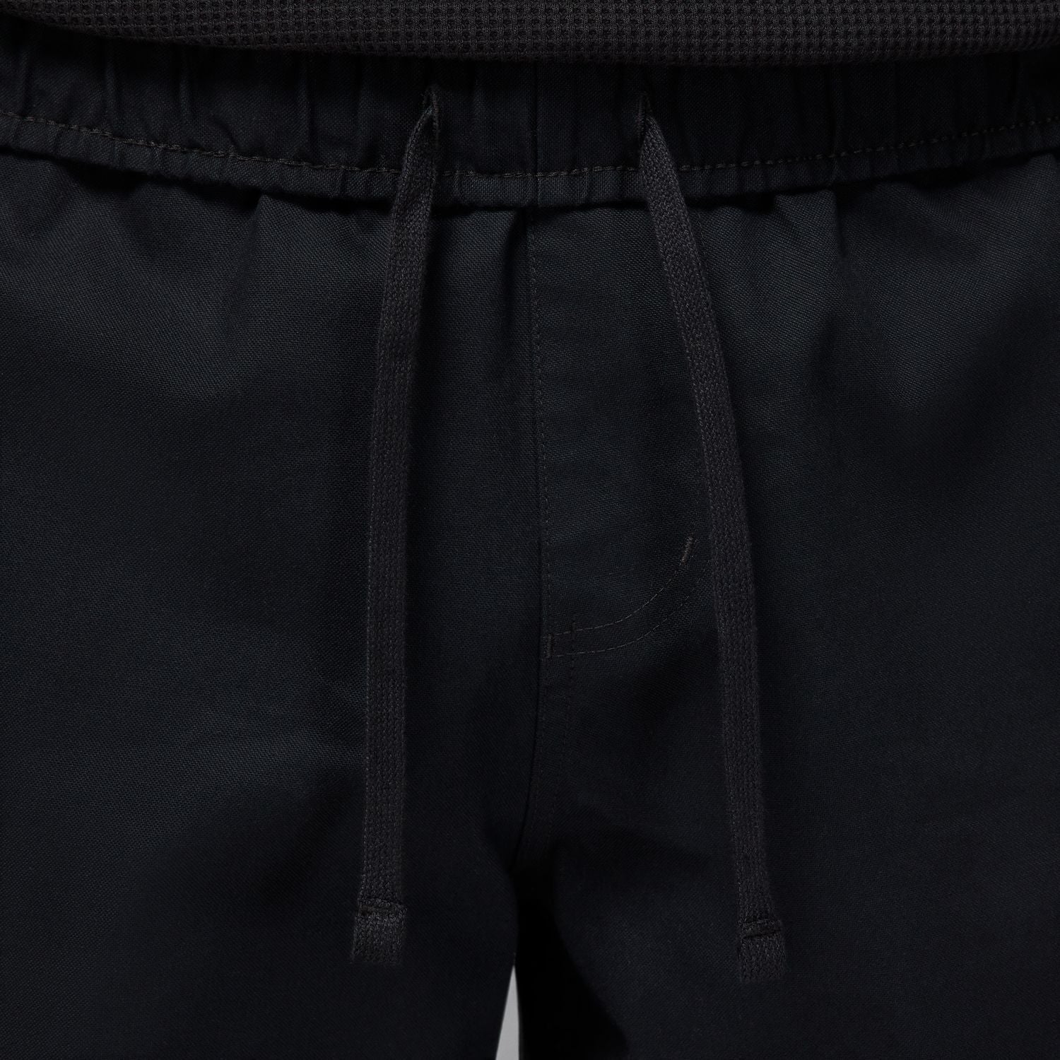 MJ Essential Woven Short - Mens